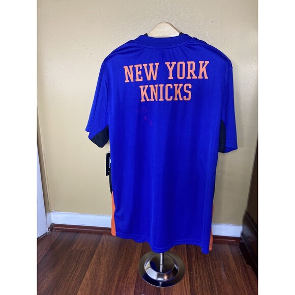 NEW YORK KNICKS MEDIUM BUTTON SHIRT ATHLETIC OFFICIAL NBA NWT - Picture 5 of 7
